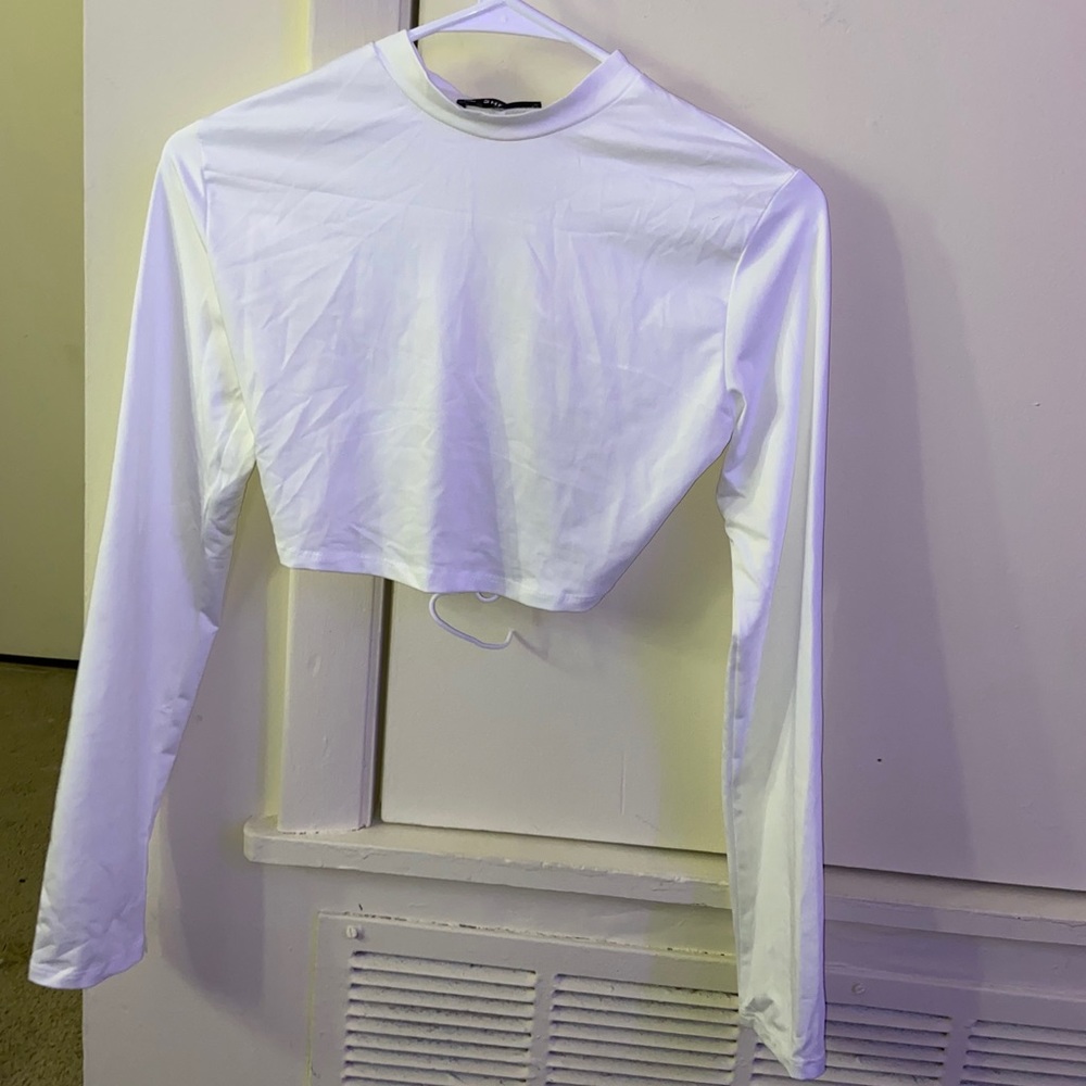 Long sleeve open back crop top